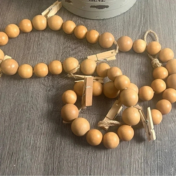 Wood Bead Garland with Clothes Pin Photo/Card Holders, One Size, Natural Color - Picture 5 of 6